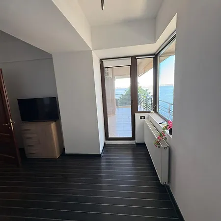 Duplex