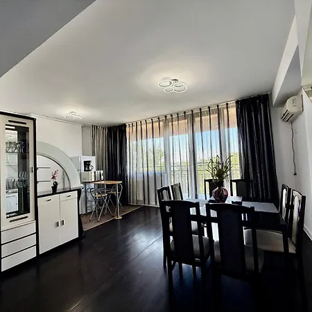 Duplex Mamaia