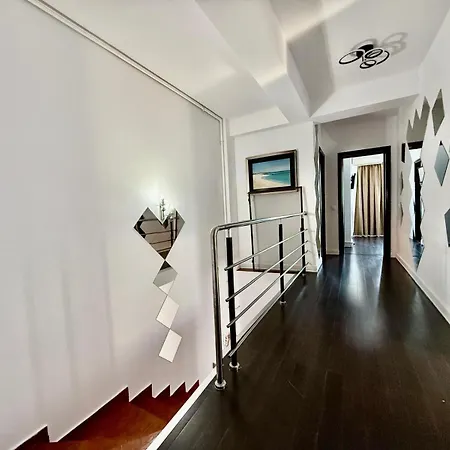 Duplex Mamaia